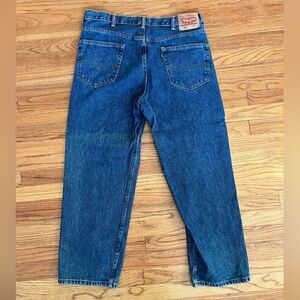 Levi’s 550 Blue Jeans | Size 38W x 29L